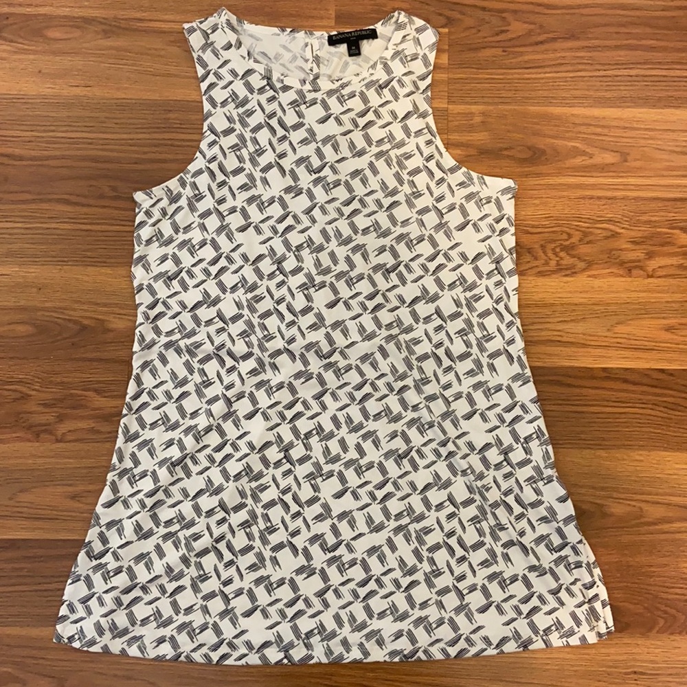 Banana Republic Sleeveless Blouse